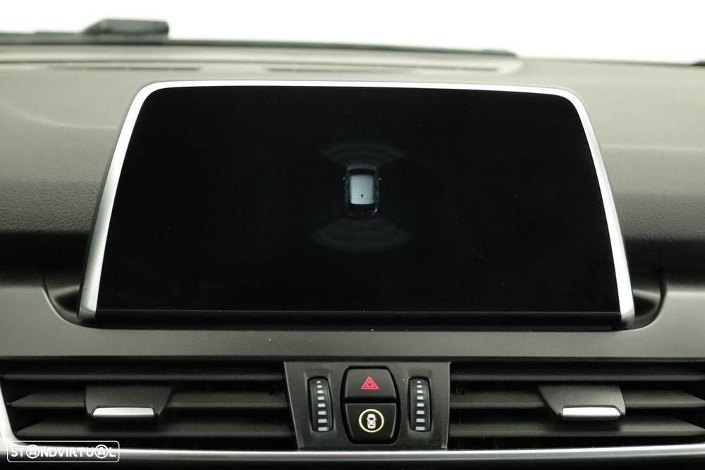 BMW 216 Active Tourer d Line Sport - 12