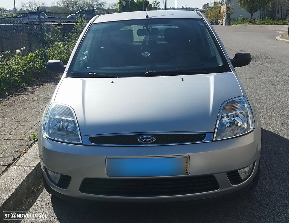 Ford Fiesta 1.25 Ghia - 2