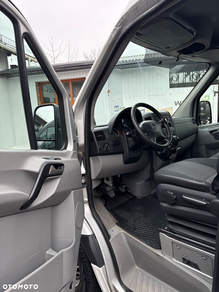 Mercedes-Benz Sprinter 906.231 - 15