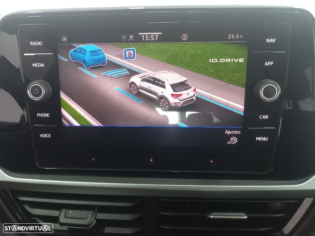 VW T-Roc 1.0 TSI Urban - 16