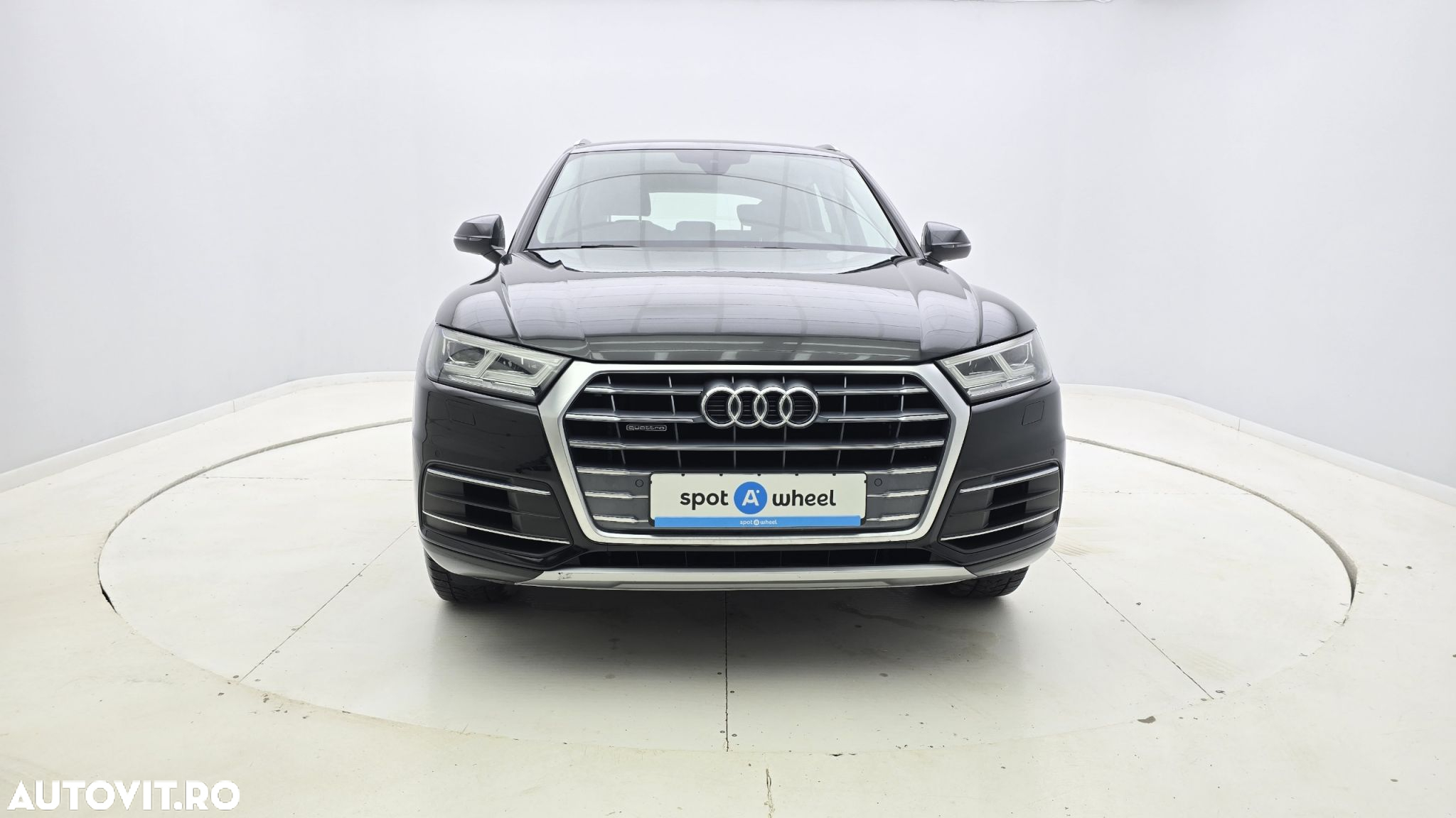 Audi Q5 2.0 40 TDI quattro S tronic Sport - 2