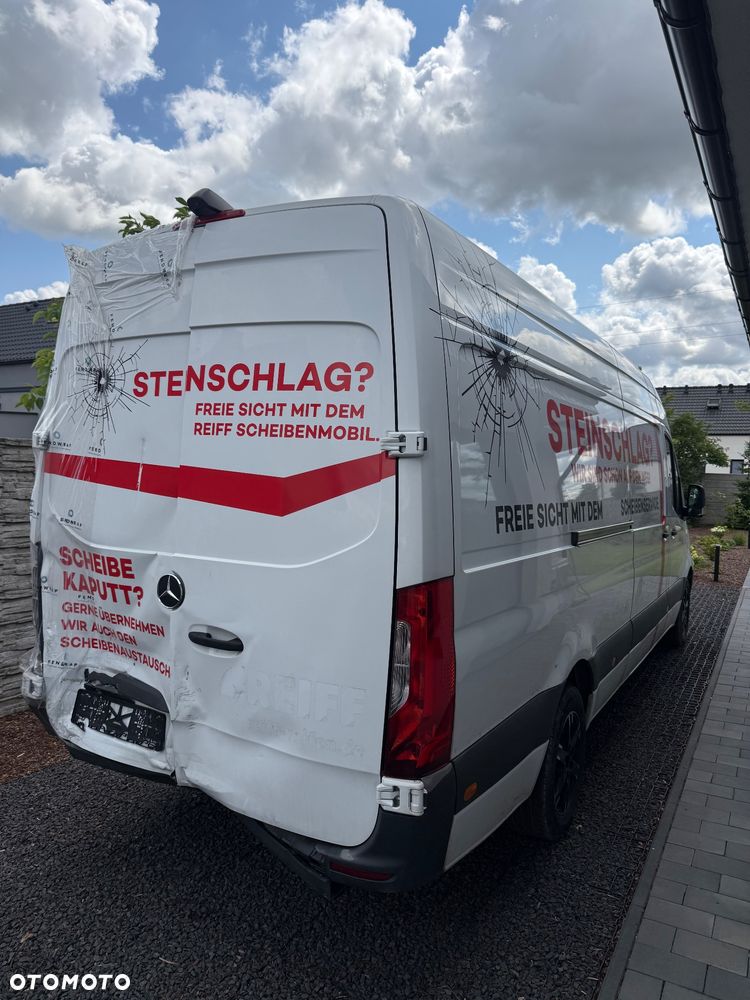 Mercedes-Benz Sprinter - 3