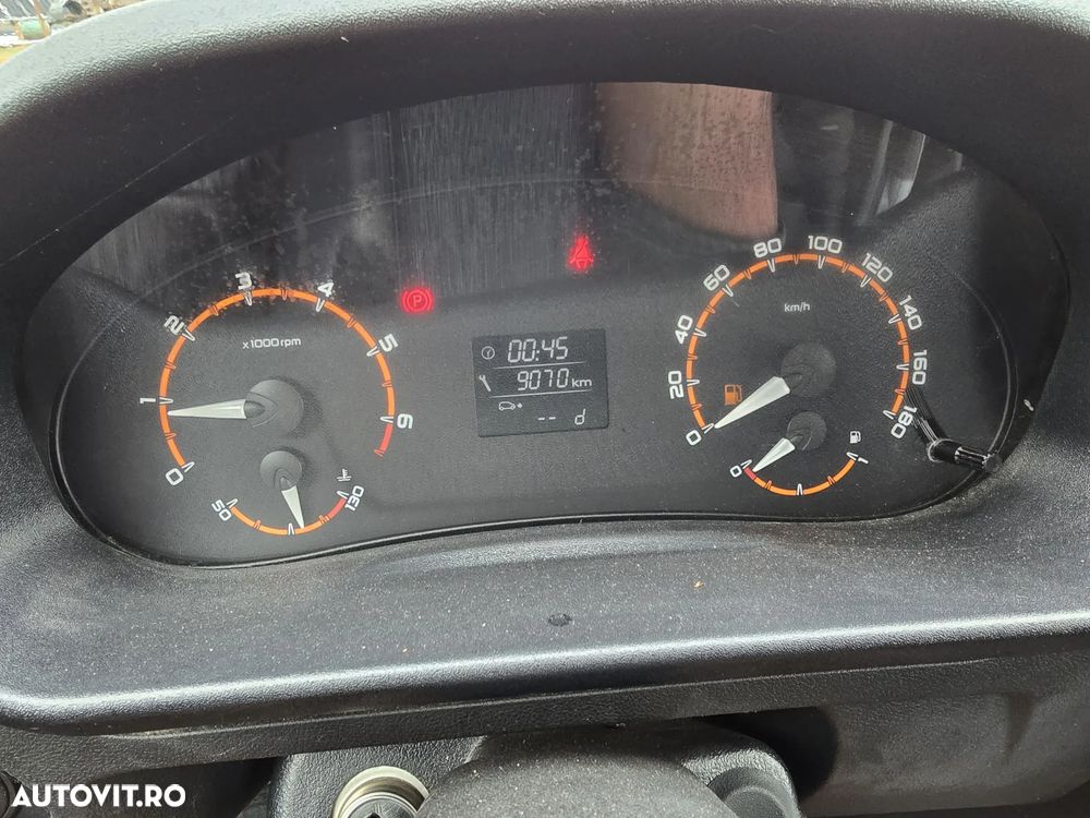 Lada Niva - 4
