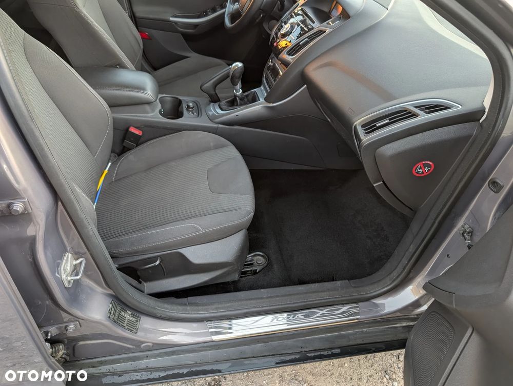 Ford Focus 2.0 TDCi Titanium - 19