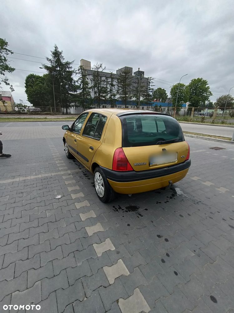 Renault Clio - 5