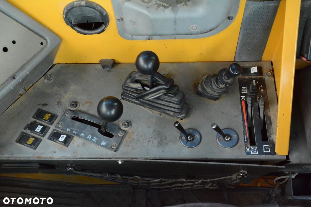 Volvo A40 / 1996r / 13283h / Klimatyzacja / Opony 95% / Bardzo dobry stan - 25