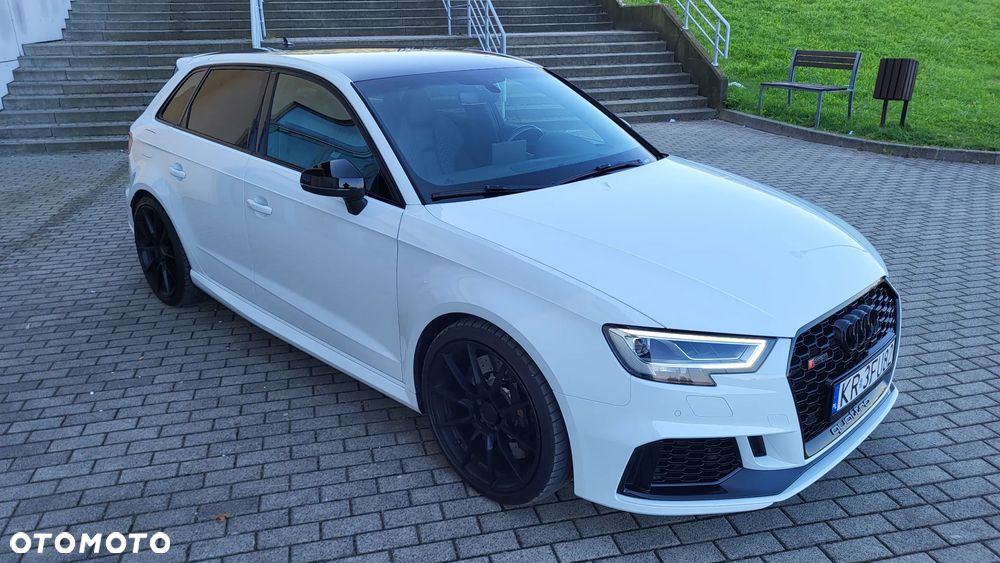 Audi RS3 Sportback 2.5 TFSI Quattro S tronic - 4