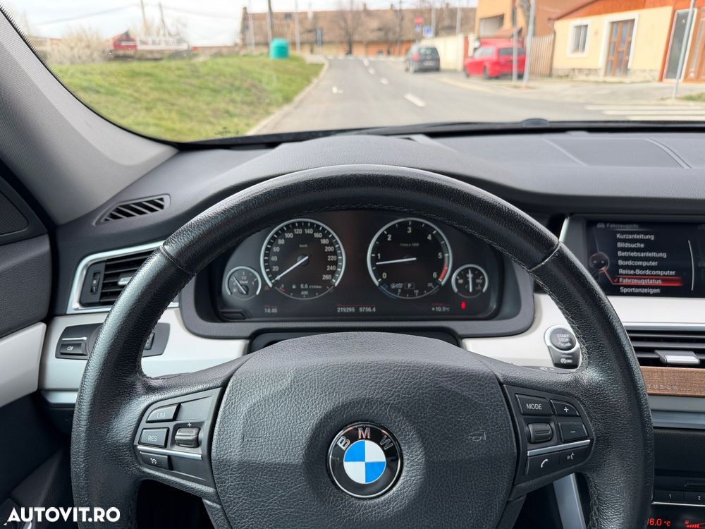 BMW Seria 5 530d xDrive Aut. - 13