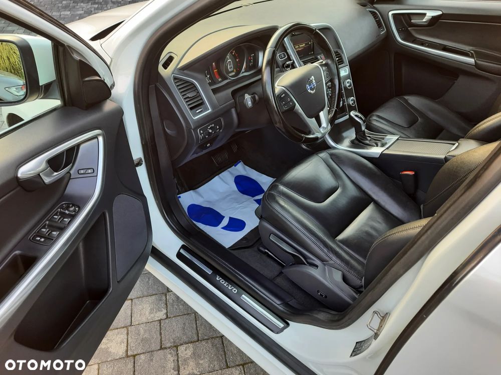 Volvo XC 60 - 11