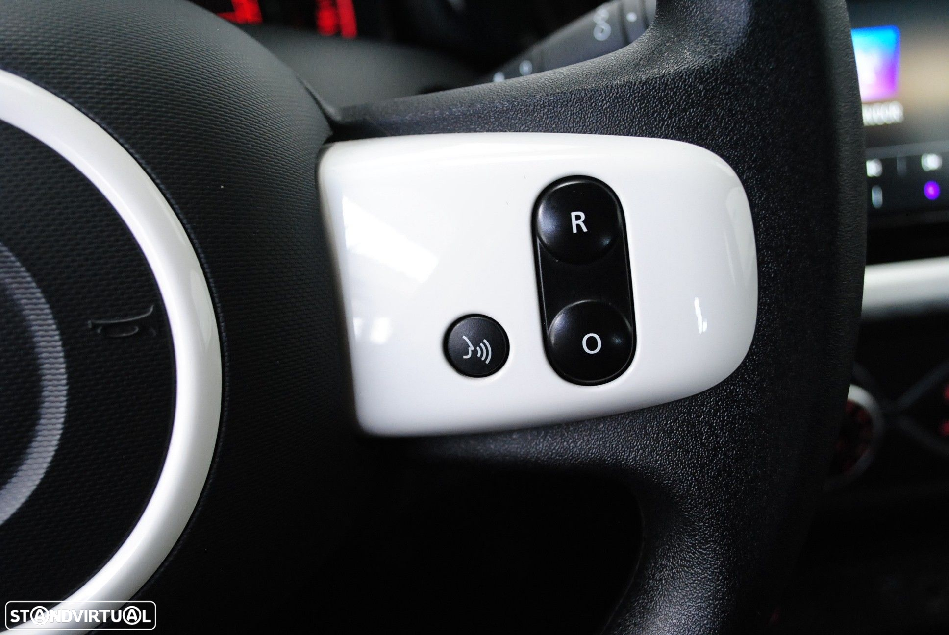Renault Twingo 1.0 SCe Equilibre - 10