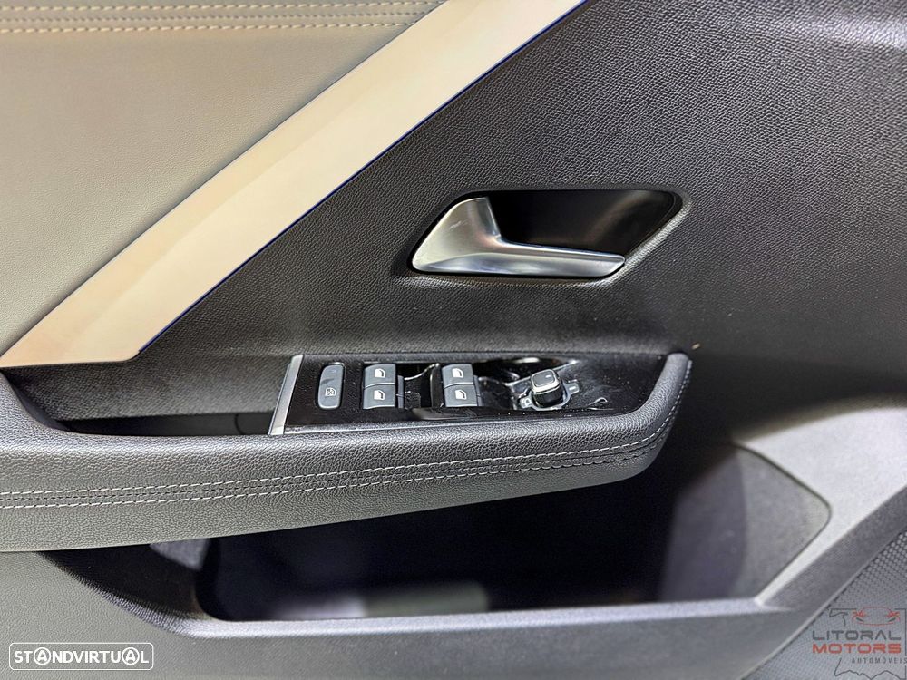 Opel Astra 1.6 T PHEV Elegance - 17