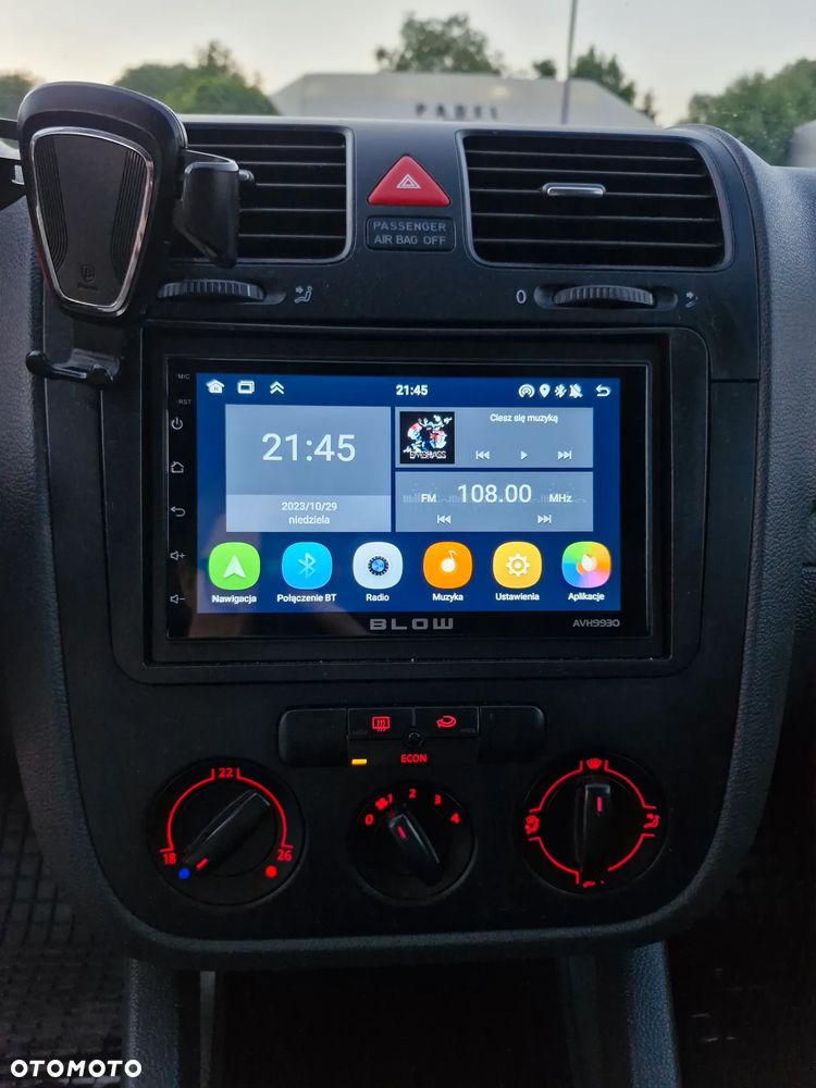 Volkswagen Golf - 9
