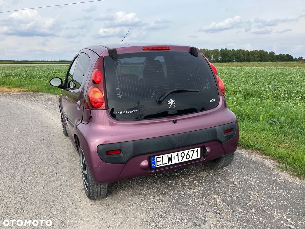 Peugeot 107 - 15