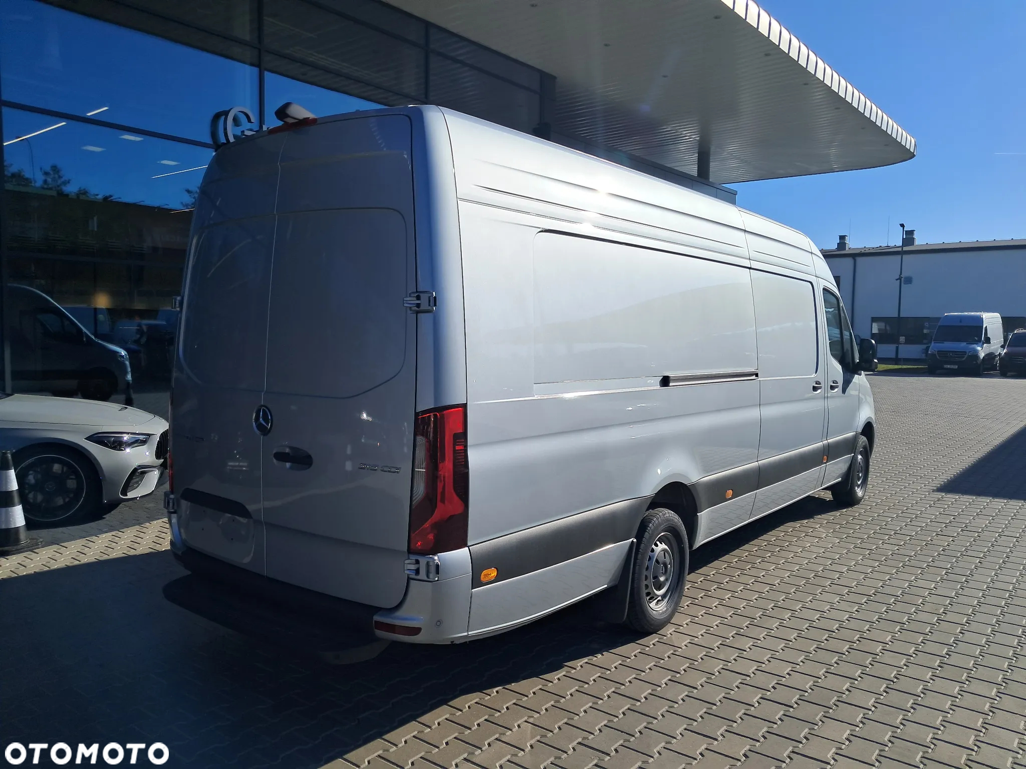 Mercedes-Benz SPRINTER FURGON 319 CDI EKSTRA DŁUGI - 4