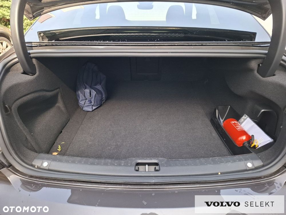 Volvo S90 - 38
