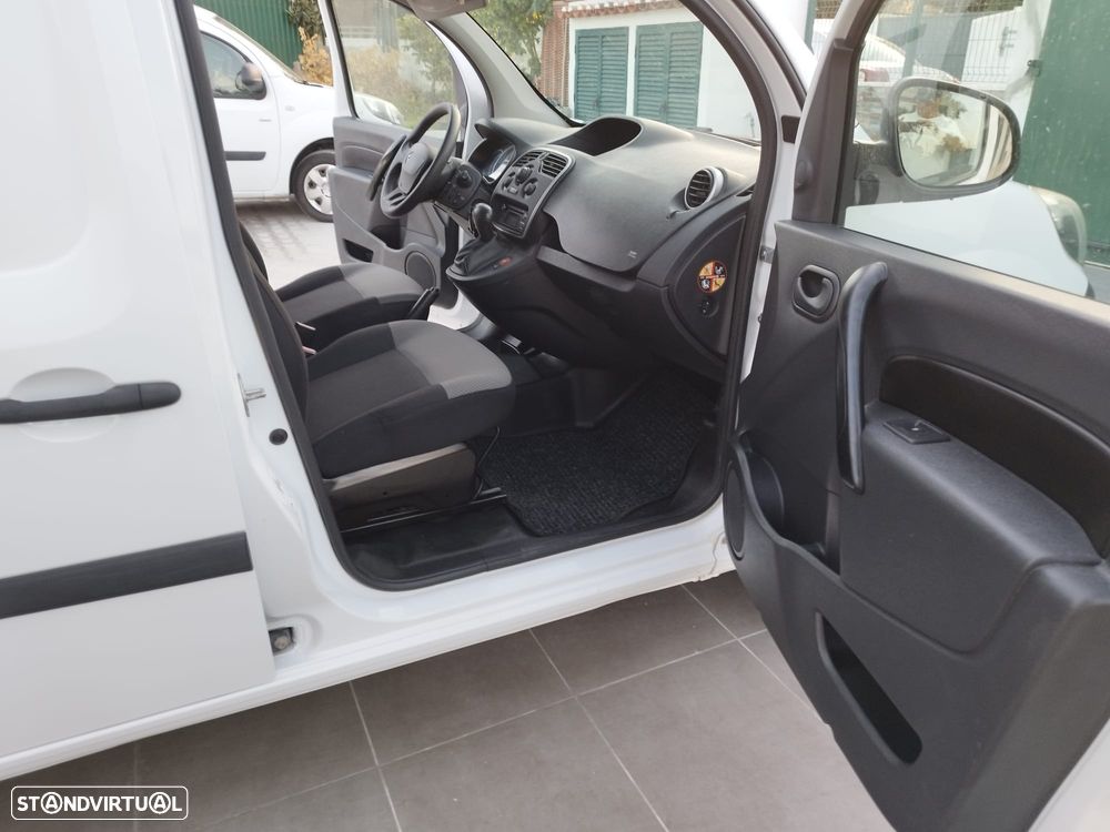 Renault kangoo ZE 33 Maxi Longa - 6