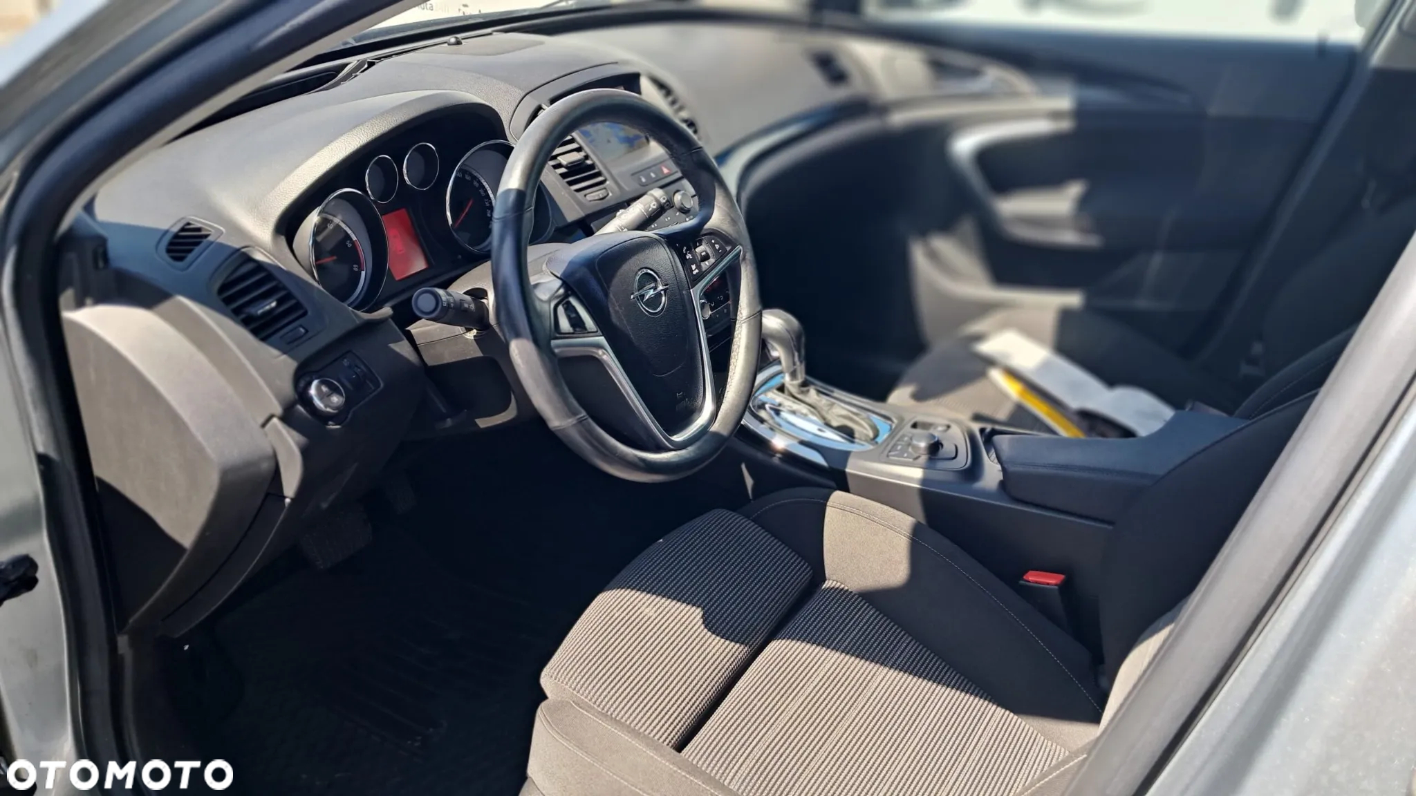 Opel Insignia 2.0 CDTI Edition - 10