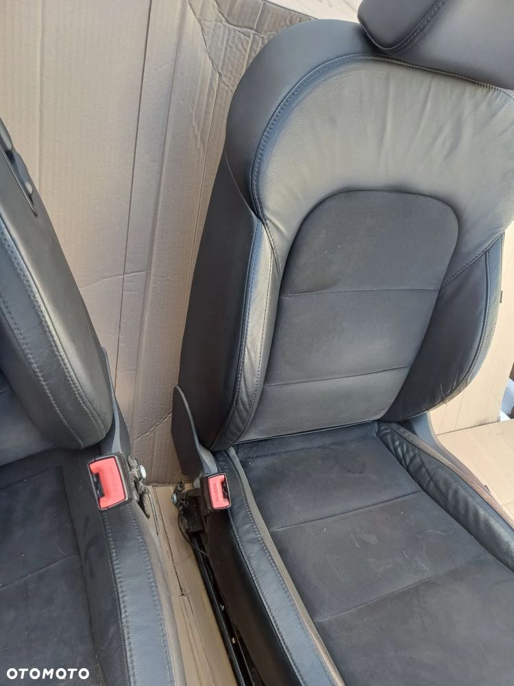 Fotele Skoda Superb 2 skóra alkantara grzane z pamieciami Kombi Europa - 16