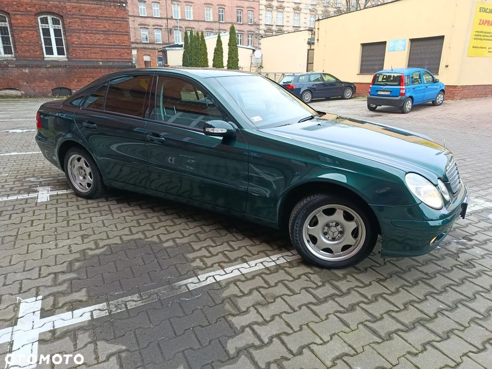 Mercedes-Benz Klasa E - 12