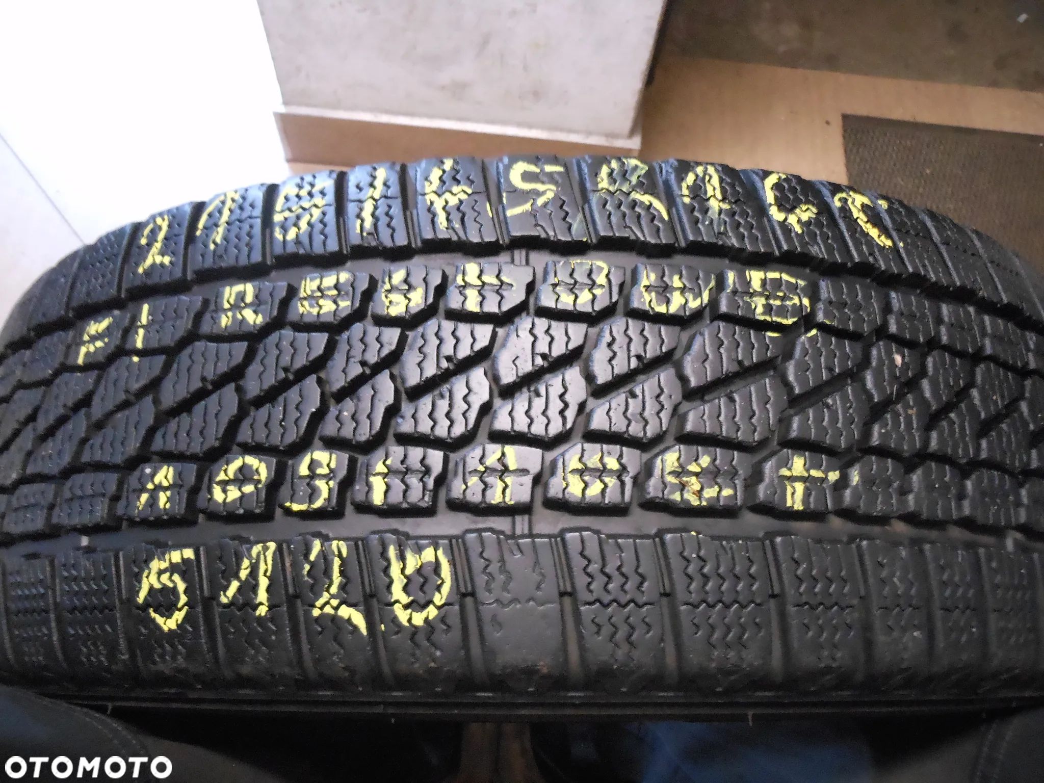 Opona pojedyńcza 215/65r16c firestone vanhawk 2 winter  8,8mm  zima - 1