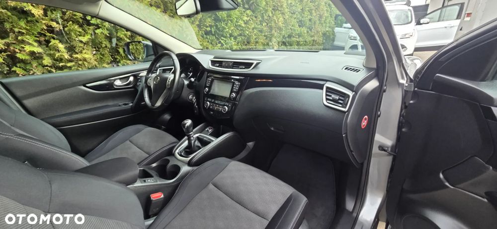 Nissan Qashqai 1.6 DCi Tekna+ - 37