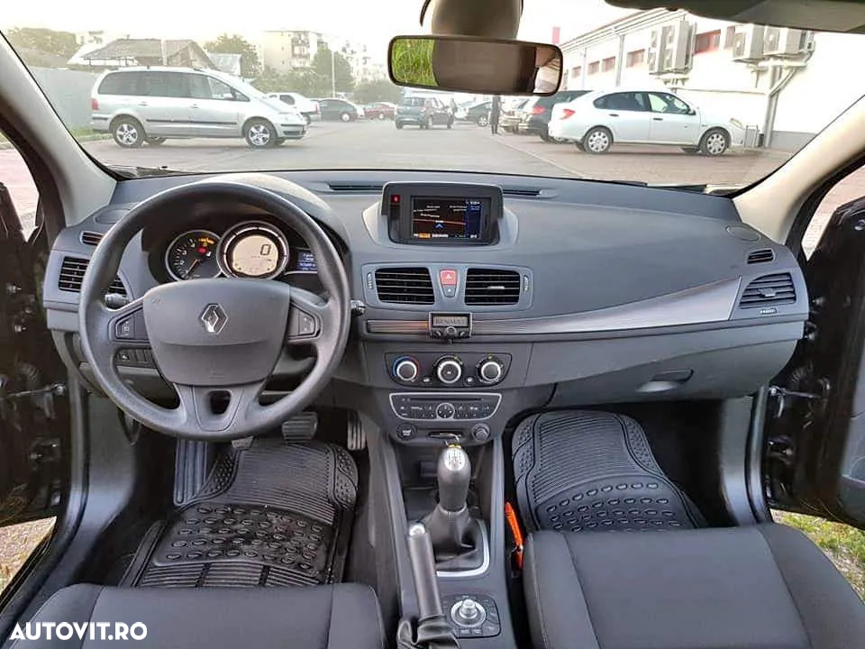 Renault Megane 1.5 dCi Pro - 6