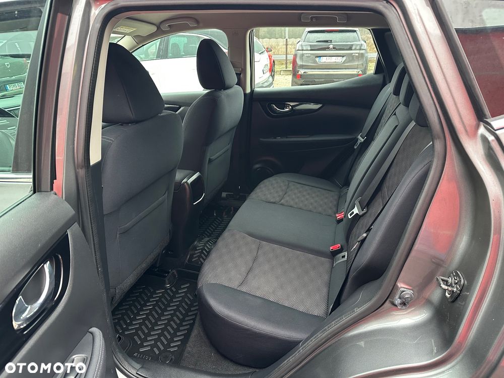 Nissan Qashqai 1.6 DCi N-Connecta EU6 - 27