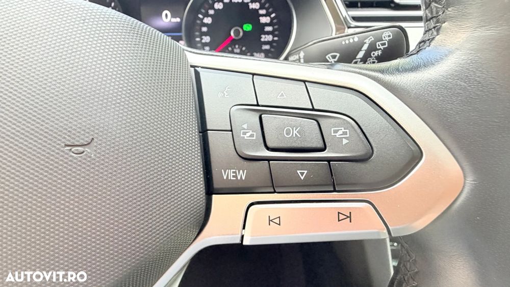 Volkswagen Passat 2.0 TDI DSG Comfortline - 23
