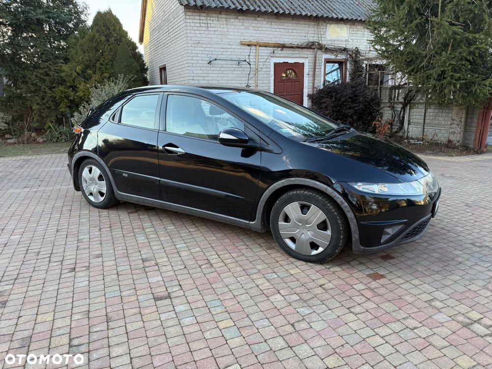 Honda Civic 1.8 Comfort - 2