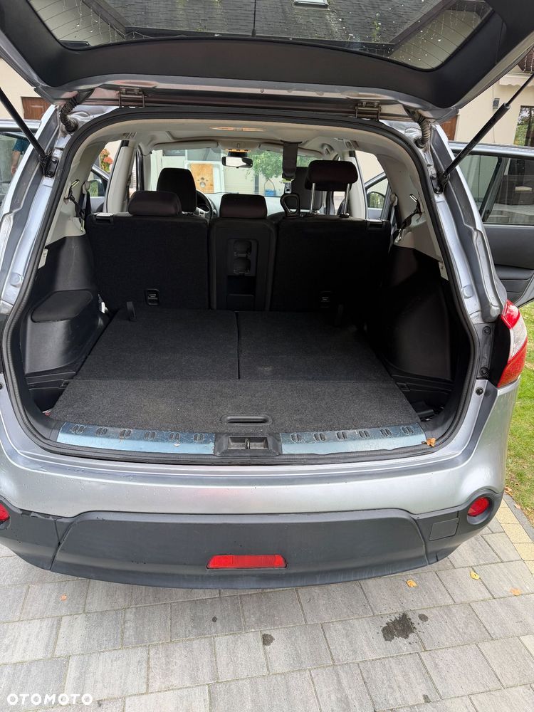 Nissan Qashqai+2 - 18