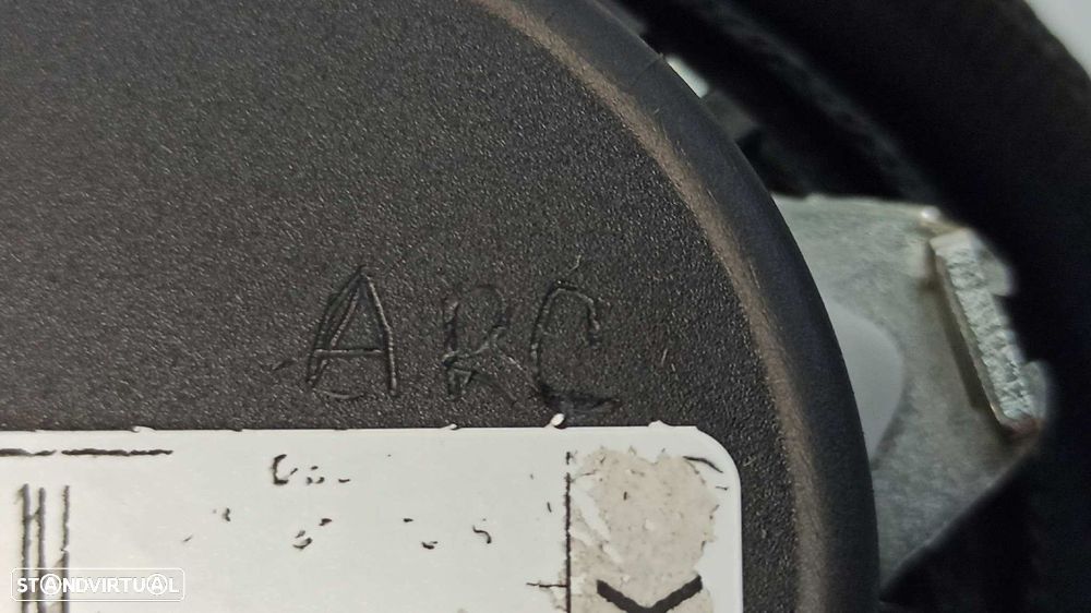 CINTO DE SEGURANÇA TRASEIRO ESQUERDO FIAT DOBLO DYNAMIC - 4