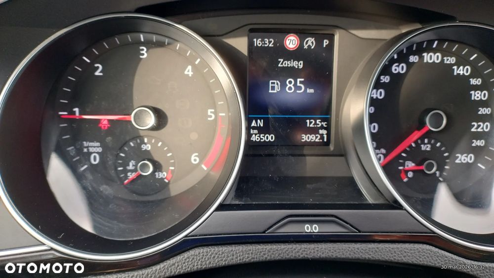 Volkswagen Passat 2.0 TDI Elegance DSG - 21