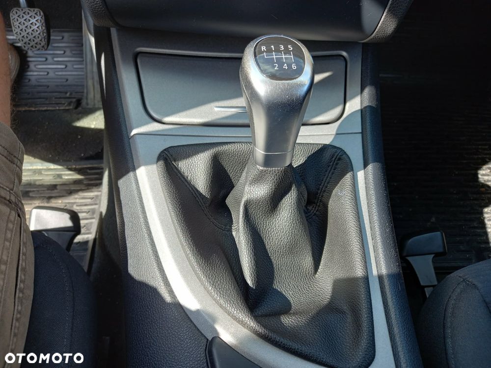 BMW Seria 1 - 11
