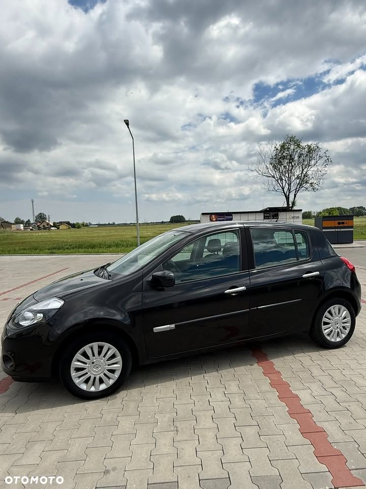 Renault Clio 1.2 16V Alize Euro5 - 5