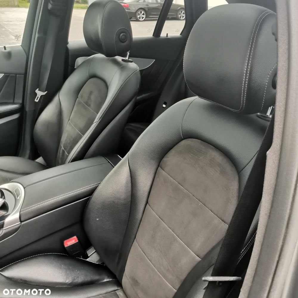 Mercedes-Benz GLC 220 d 4-Matic - 4