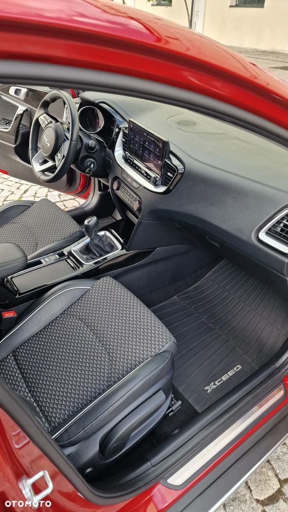 Kia XCeed 1.5 T-GDI L - 15