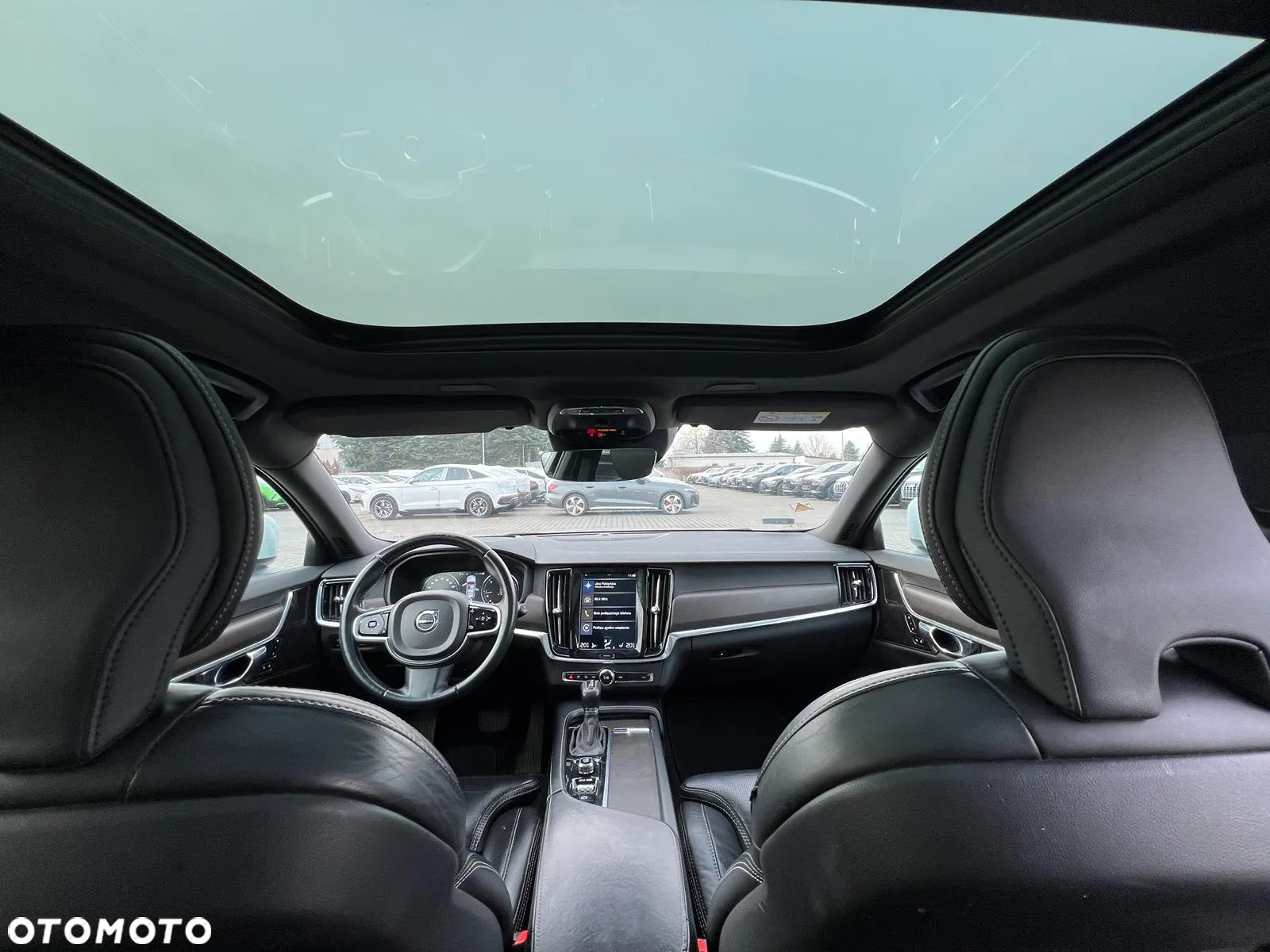 Volvo V90 Cross Country D5 AWD Pro - 27