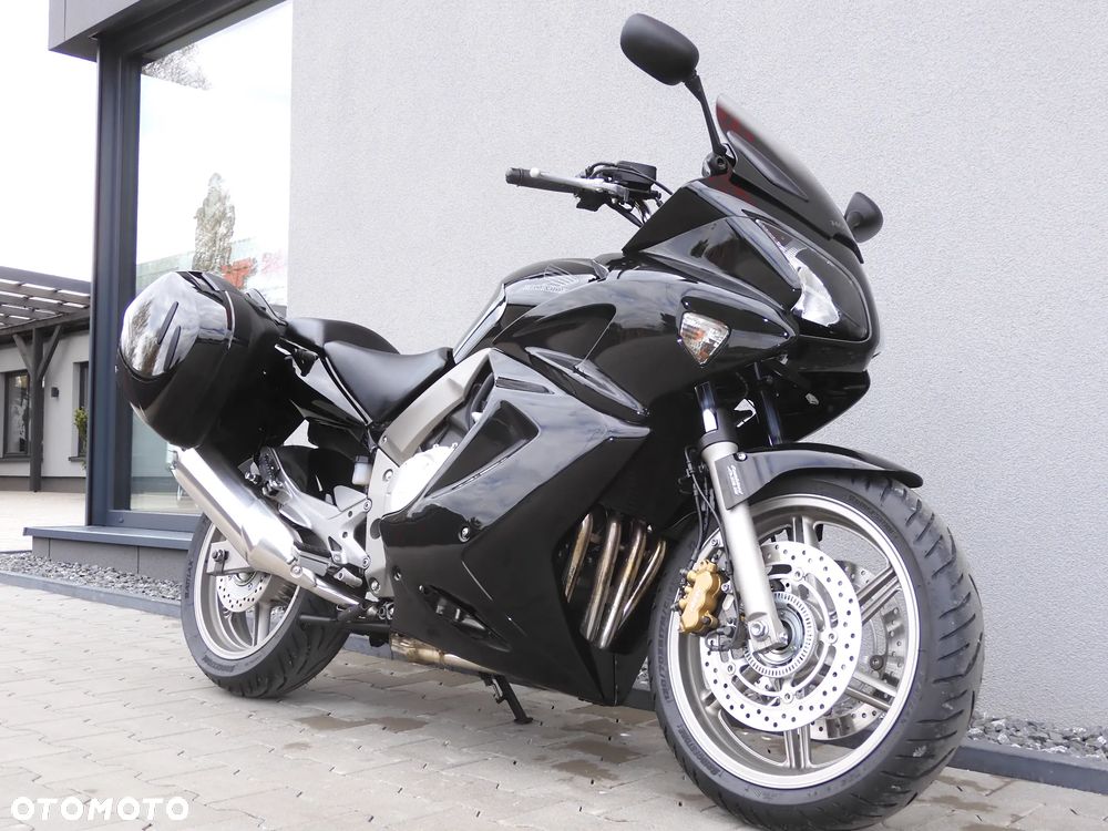 Honda CBF - 19