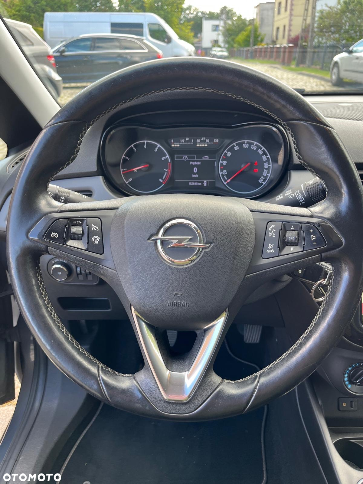 Opel Corsa 1.4 Cosmo - 29