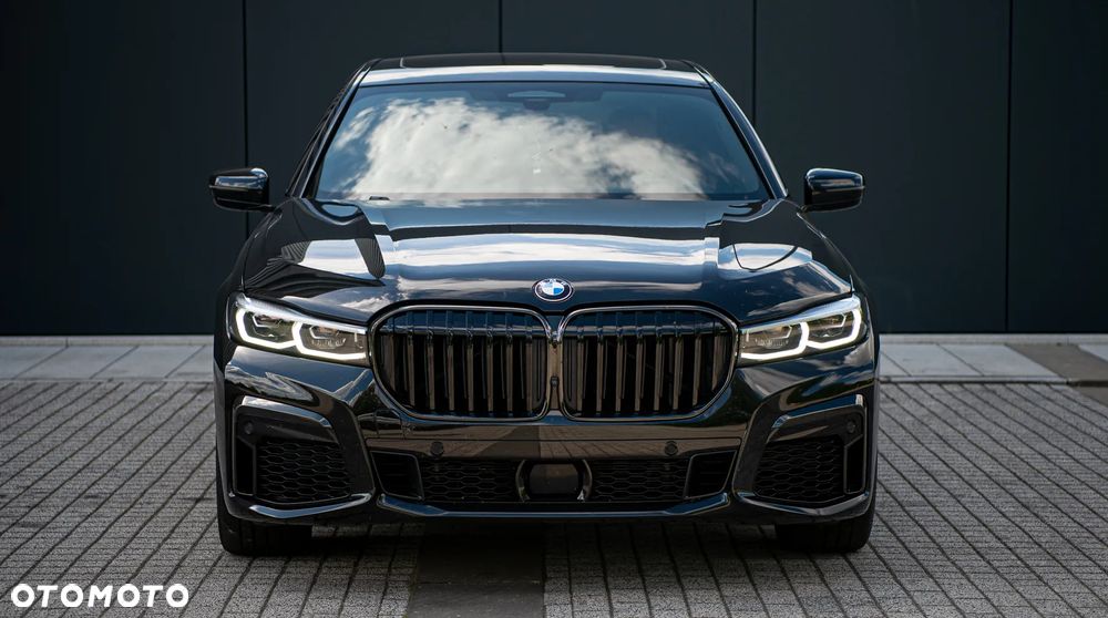 BMW Seria 7 740Li xDrive sport - 1