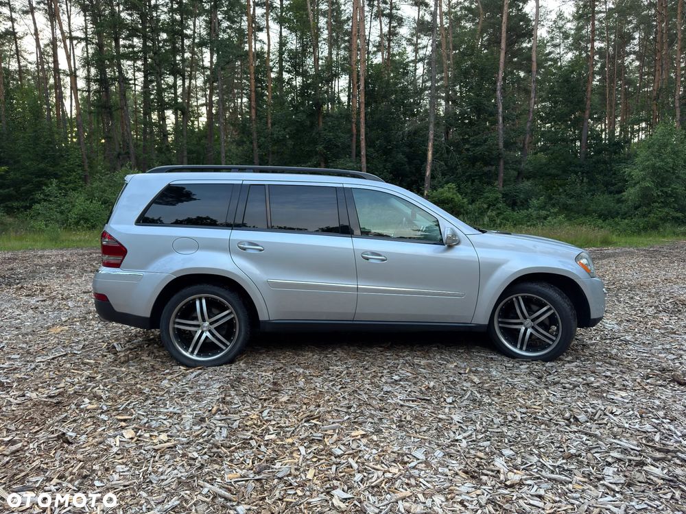 Mercedes-Benz GL 450 - 3