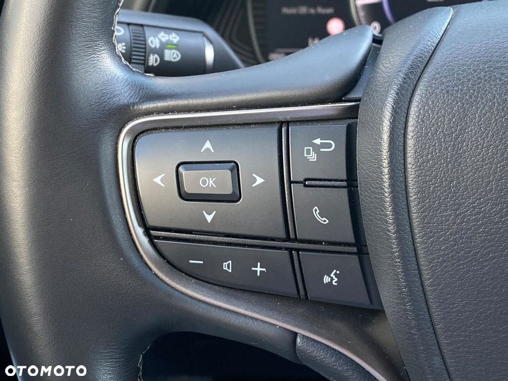 Lexus UX 200 GPF F Impression 2WD - 24