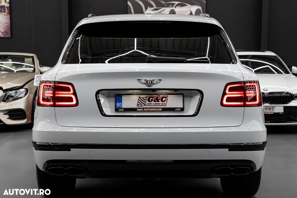 Bentley Bentayga Hybrid - 23