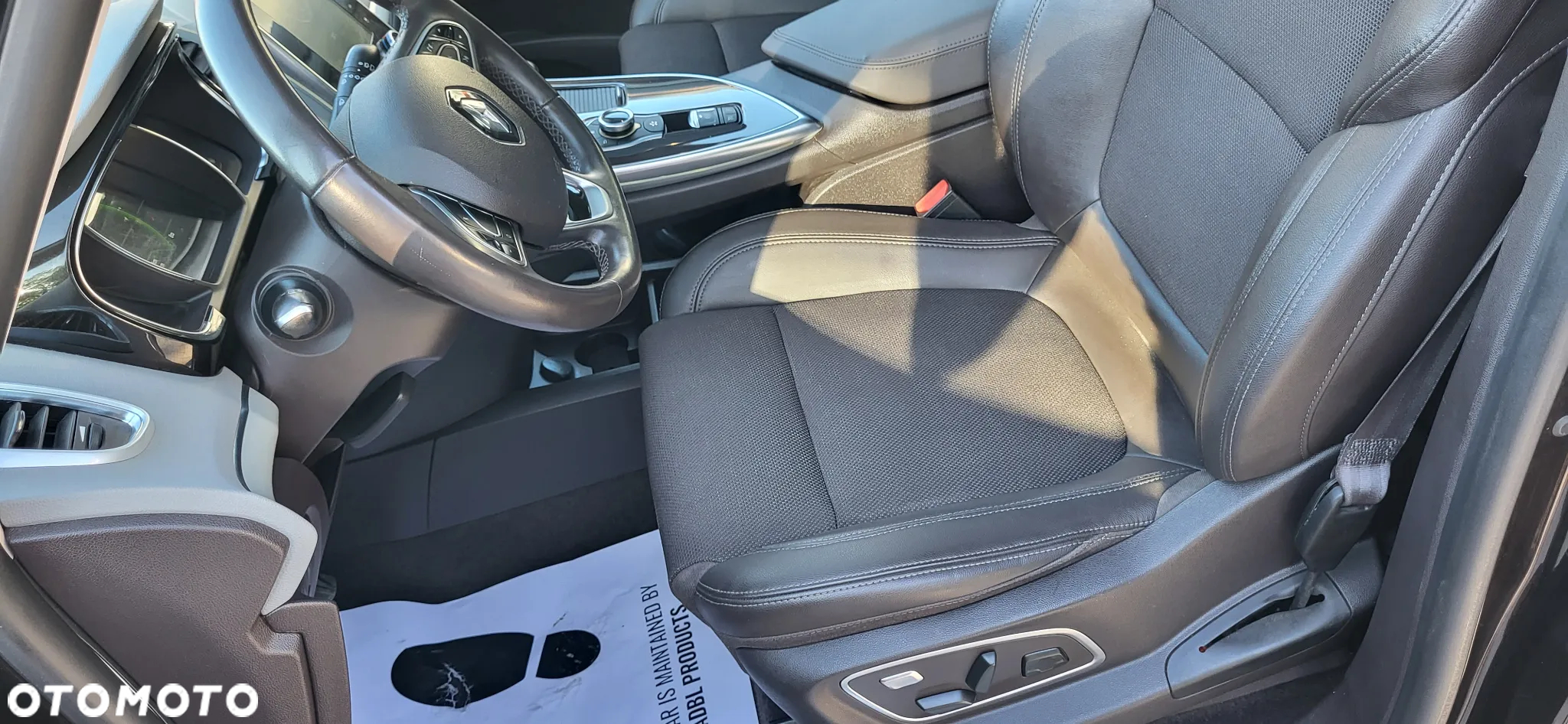 Renault Espace 1.6 dCi Energy Initiale Paris EDC 7os - 26