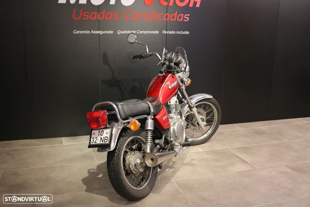 Suzuki GN 250 - 5