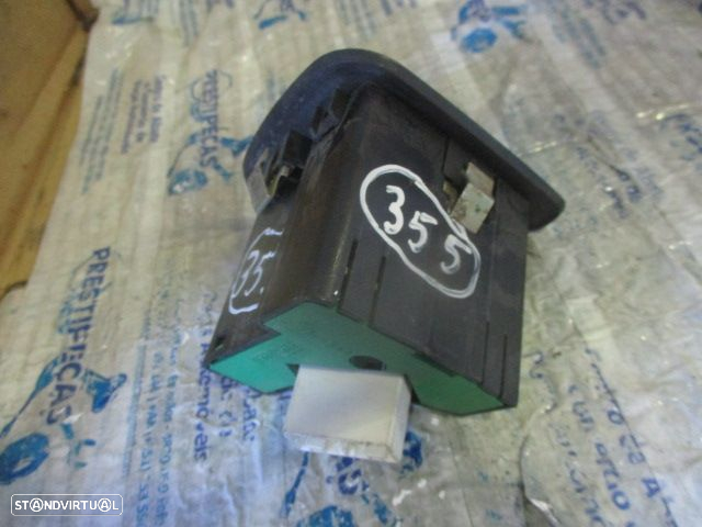 Interruptor 156019383 ALFA ROMEO 156 2001  INTERRUPTOR DE CONTROLE DO REDUTOR DE INCLINAÇÃO - 2