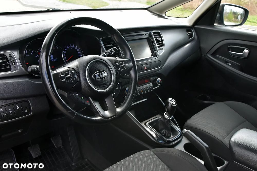 Kia Carens 1.6 GDI Business Line EU6 - 16