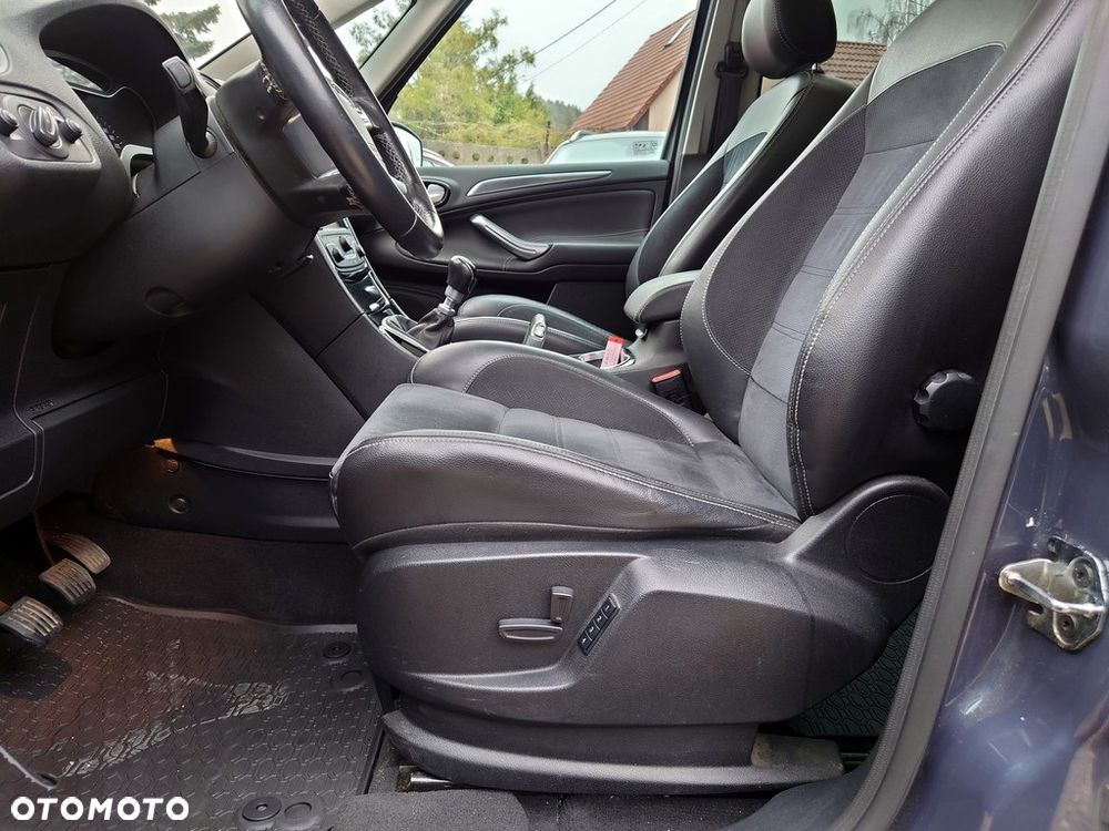 Ford Galaxy 2.0 TDCi Titanium - 19