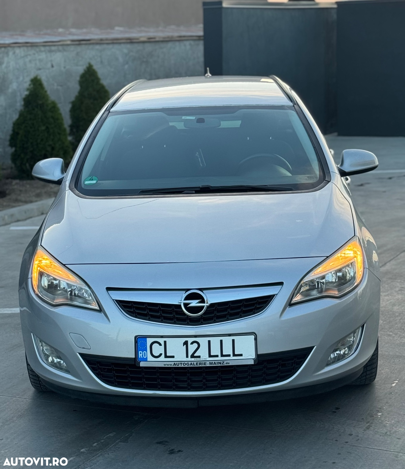 Opel Astra 1.7 CDTI DPF Sports Tourer Design Edition - 25