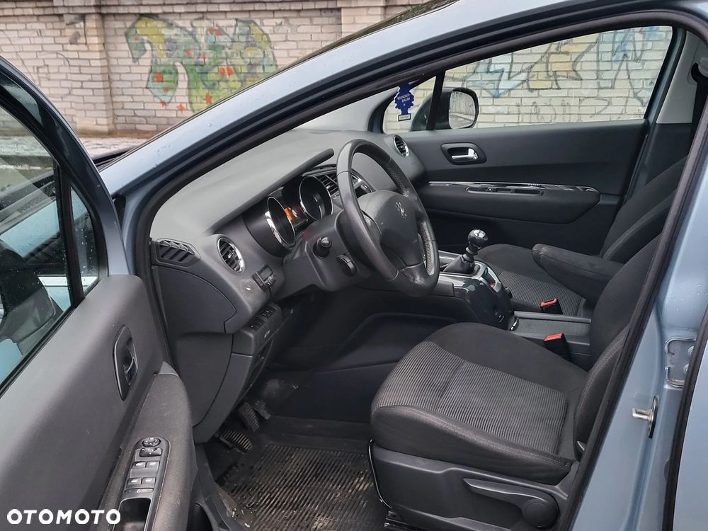 Peugeot 5008 1.6 THP Active 7os - 14